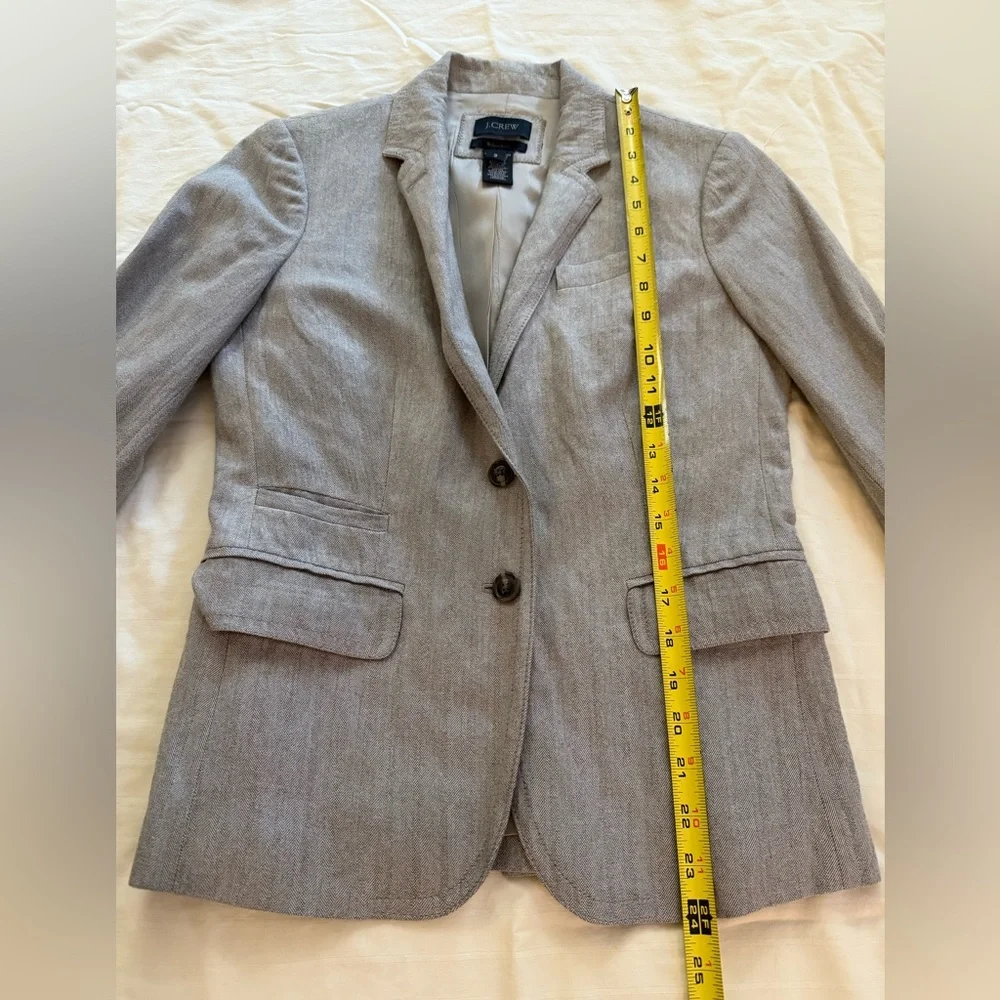 J. Crew Heather Gray Tailored Women's Blazer Size 2 Excellent Condition